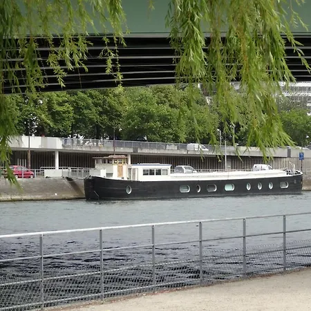 Passerelle Des Arts Paryż