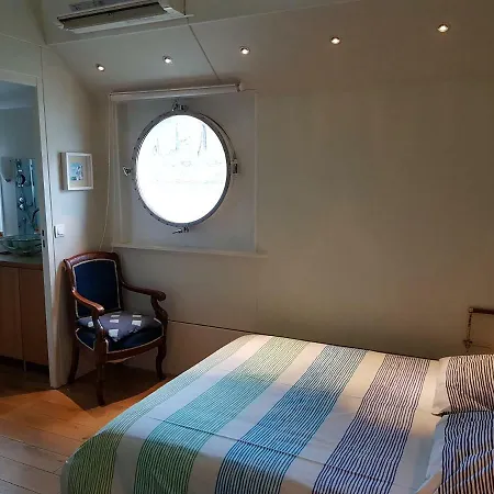 Bed & Breakfast Passerelle Des Arts Paris