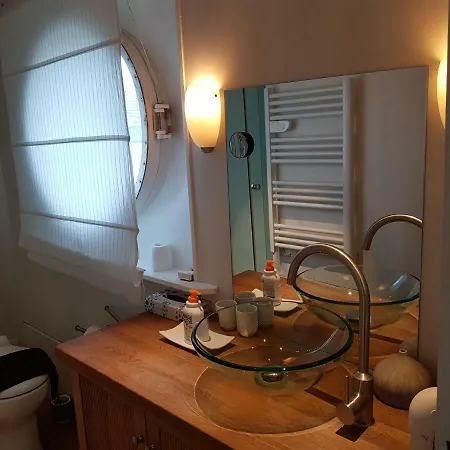 Bed & Breakfast Passerelle Des Arts Paris